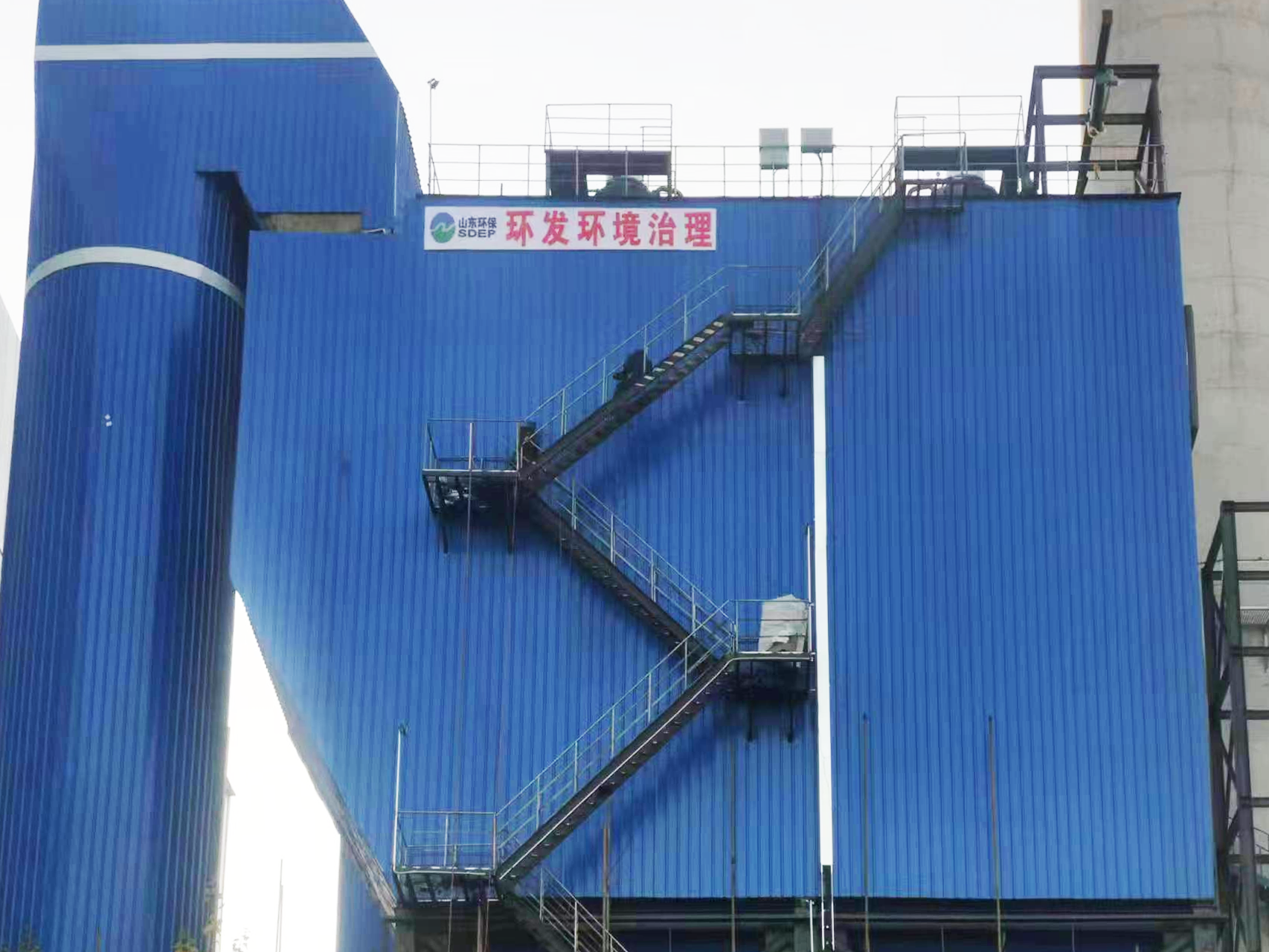 1703486240295375.png 图片1.png